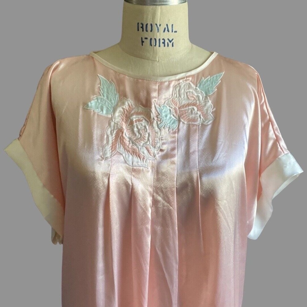 Vintage Natori Caftan Long Womens S  Nightgown Silky Wet Look Pink Kimono Maxi